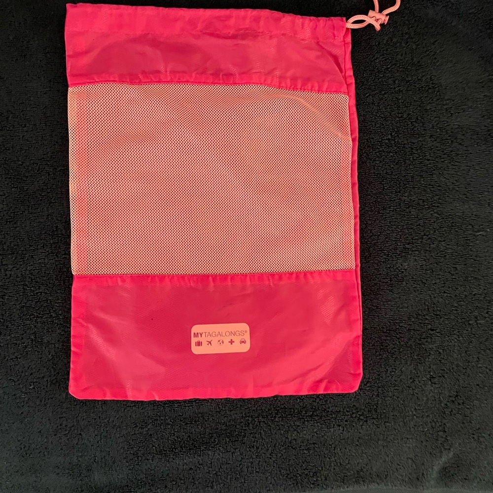 MYTAGALONGS Pink Mesh Bags and Traveling Cubes Set of 9 - Picture 9 of 16